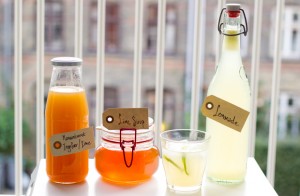 lemonade, limesirup og ingefær-limesaft